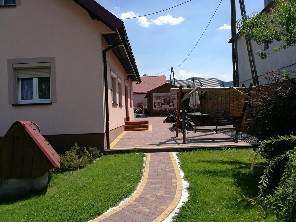 Gosciniec Grek Zorba - Pokoje I Domki 4 Osobowe - 16Km Od Zator Energylandia 인와우드 객실 사진