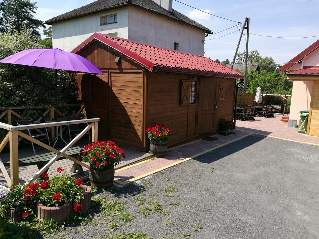Gosciniec Grek Zorba - Pokoje I Domki 4 Osobowe - 16Km Od Zator Energylandia 인와우드 객실 사진